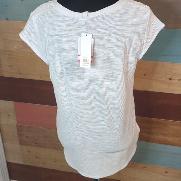 Nwt medium Liz sport t-shirt - Picture 5 of 7